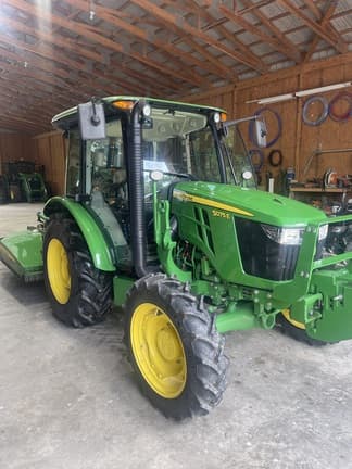 Main image John Deere 5075E
